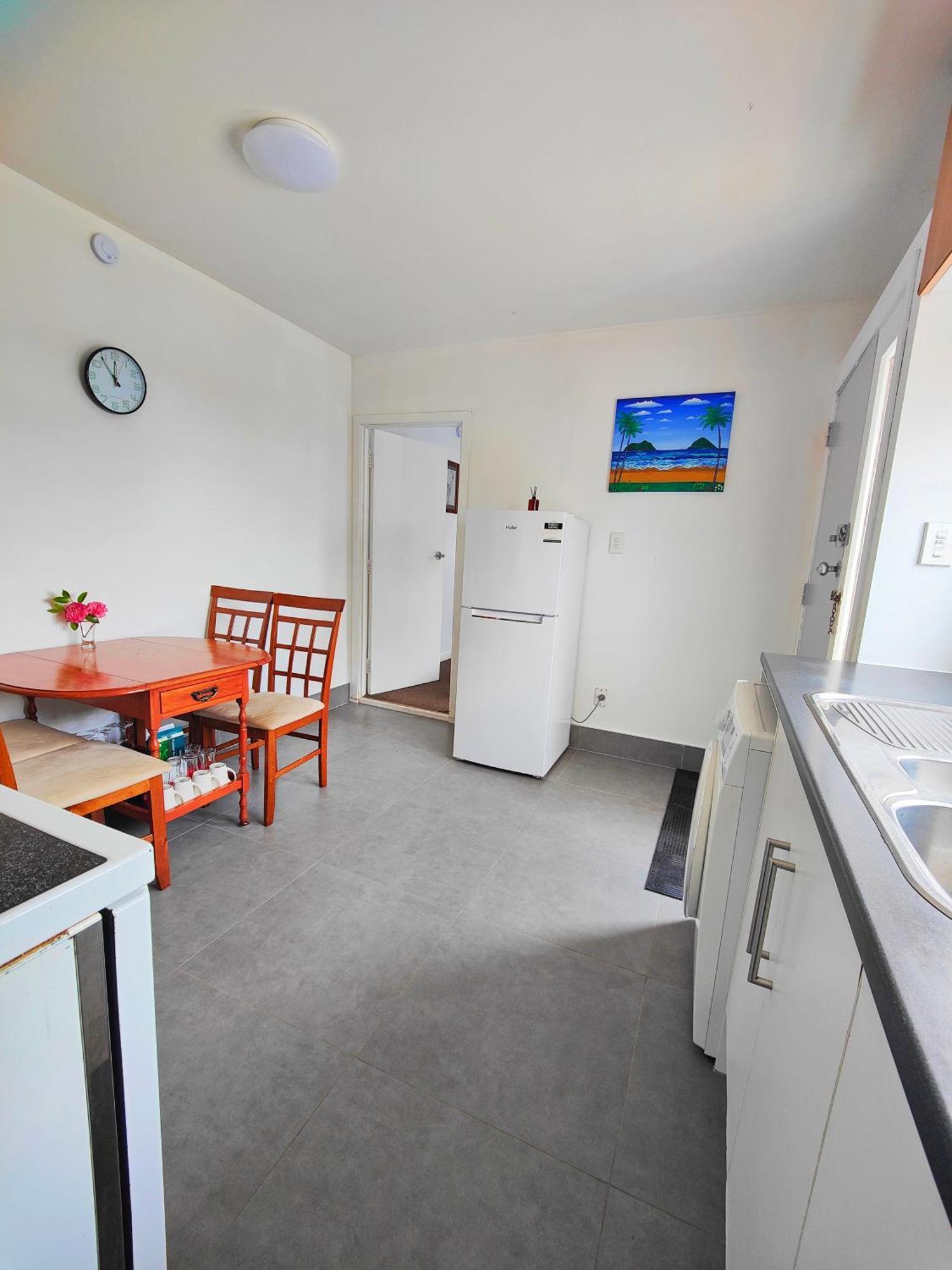 From 160 For Two Bedrooms Property In 惠灵顿 外观 照片